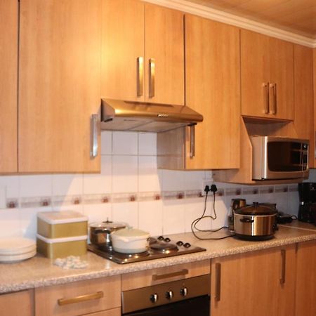 Tlelakufuma Guest House Johannesburg Buitenkant foto