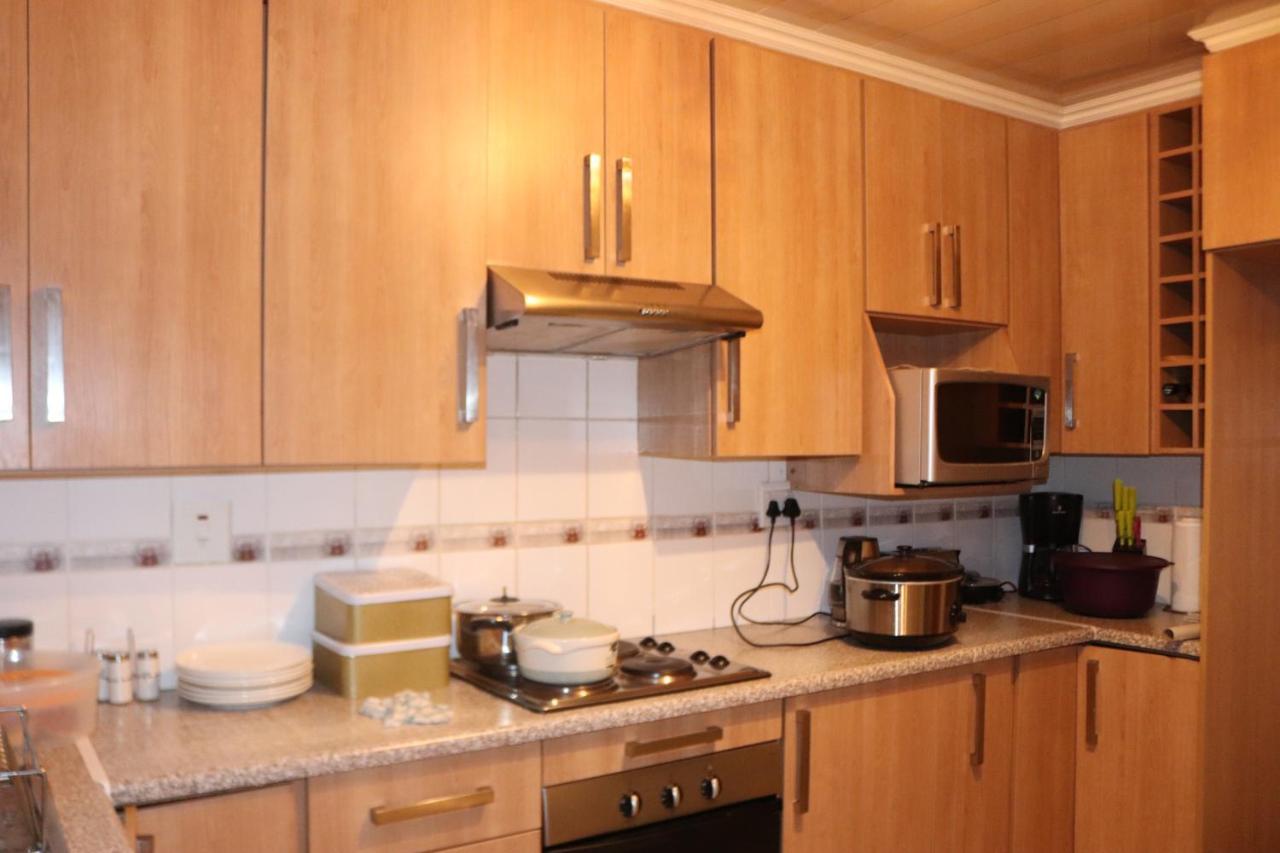 Tlelakufuma Guest House Johannesburg Buitenkant foto