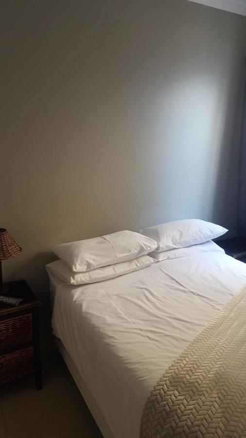 Tlelakufuma Guest House Johannesburg Buitenkant foto